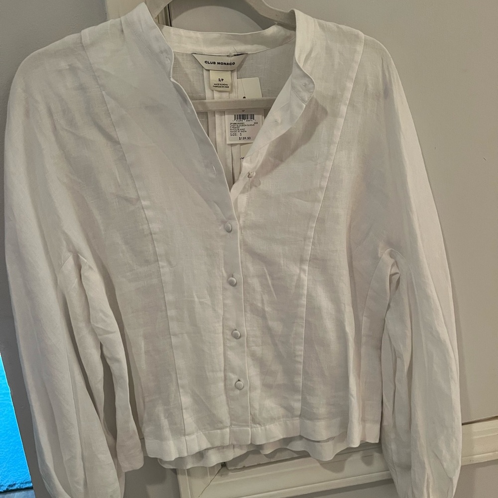 Club Monaco Women’s Long Balloon Sleeve